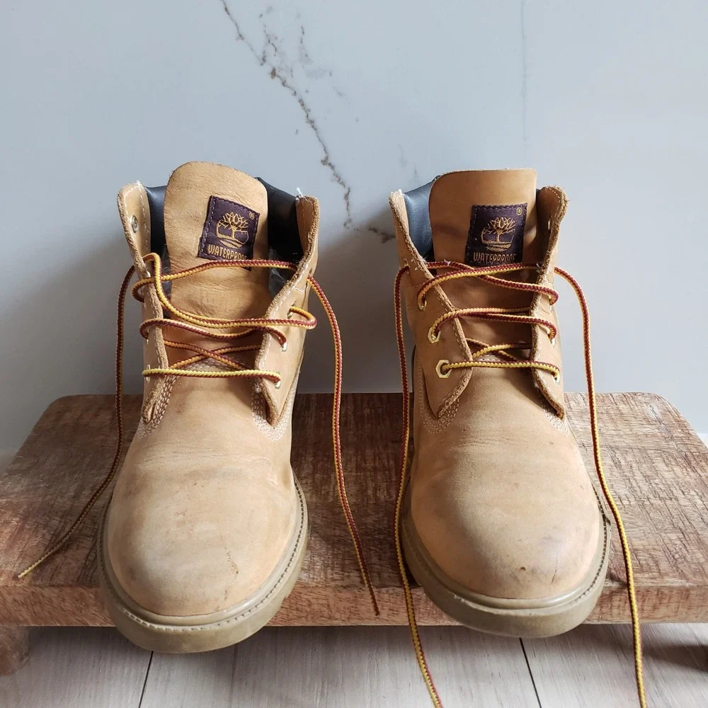 Timberland Boots‎ Boys 5 Wheat Nubuck Leather 6 Inch Premium Waterproof Classic